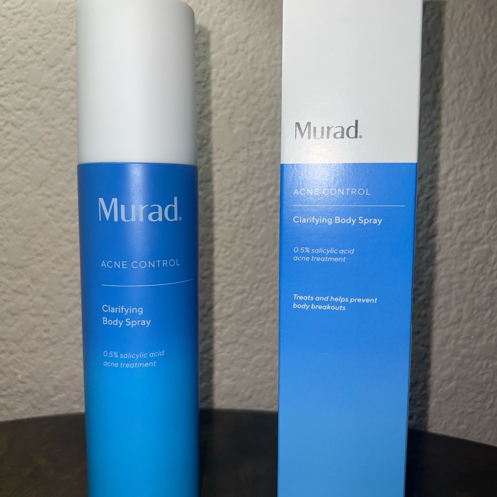 1 bottle of Murad Clarifying Body Spray, brand new in box.
